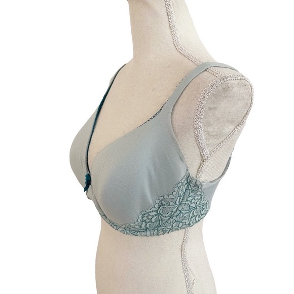 Victoria’s Body By Victoria Lined Perfect Coverage Bra Size 34DD - Picture 2 of 7